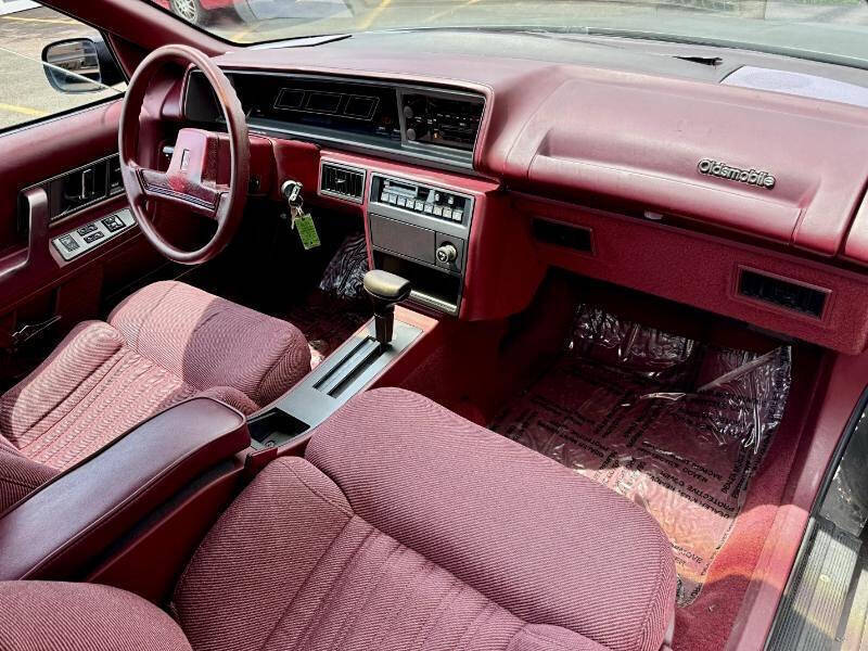 1990 Oldsmobile Cutlass Supreme