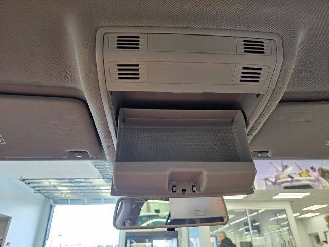 2019 Volkswagen Golf SE