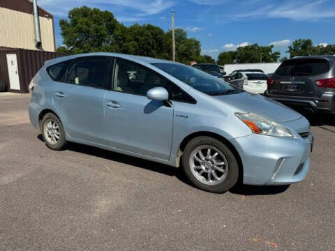 2012 Toyota Prius v Two Photo