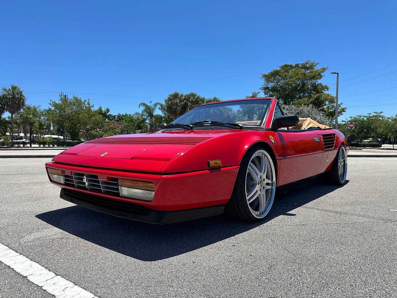 1988 Ferrari Mondial 3.2 21