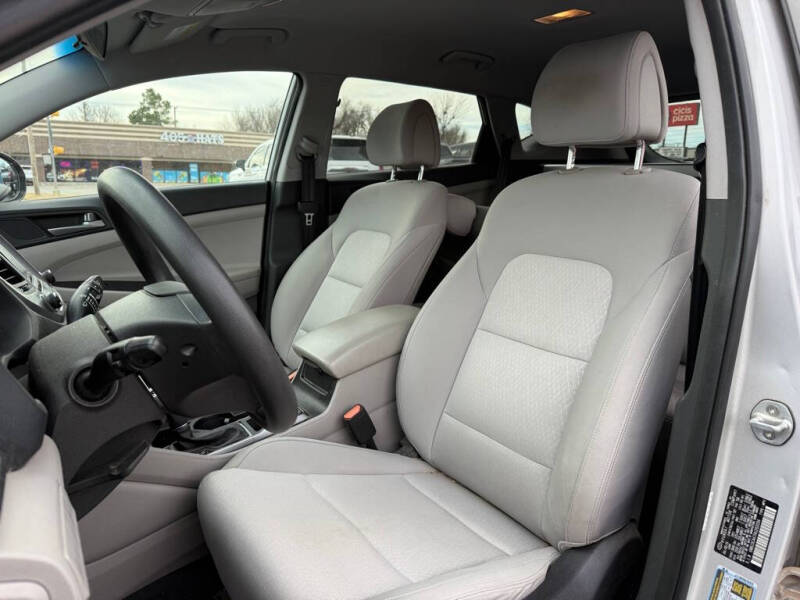 2017 Hyundai Tucson SE