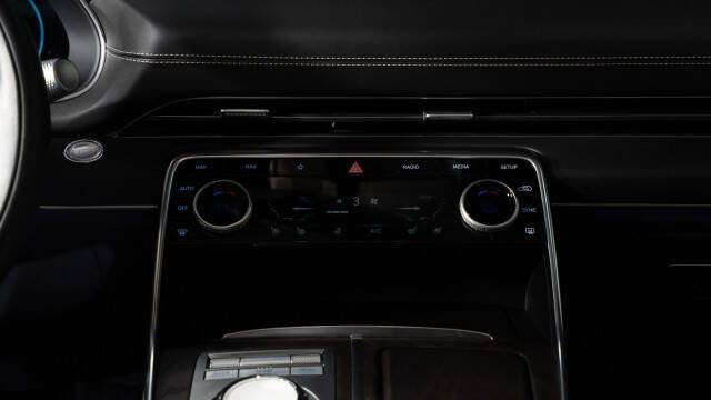 2024 Genesis GV80 3.5T Prestige Signature