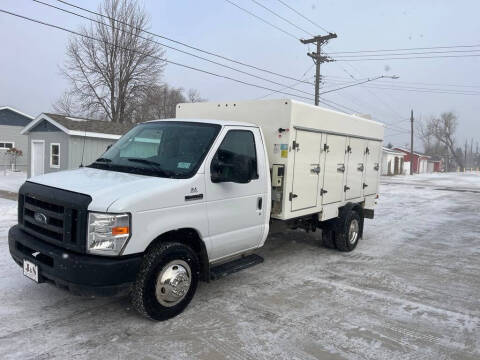 2017 Ford E-Series E-450 SD