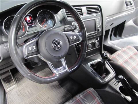 2017 Volkswagen Golf GTI S
