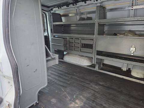 2018 GMC Savana 2500