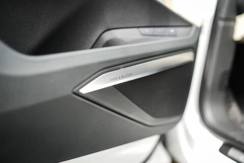 2019 Audi e-tron quattro Premium Plus