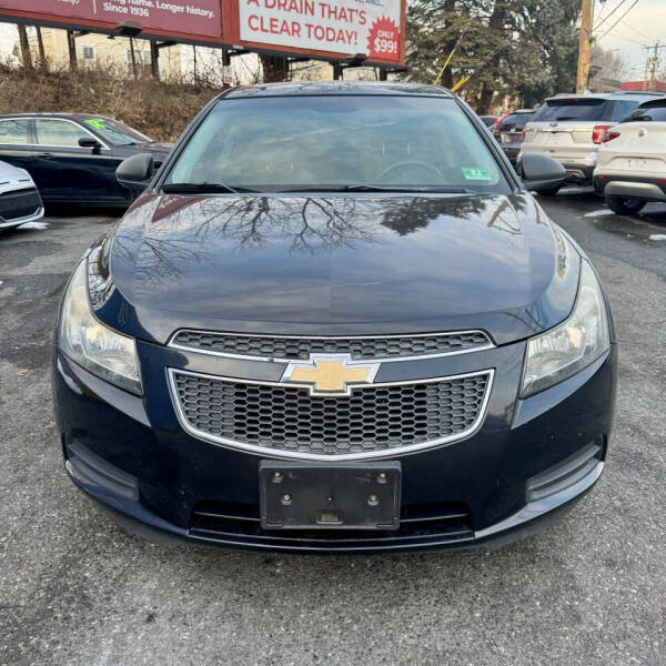 2012 Chevrolet Cruze LS's photo