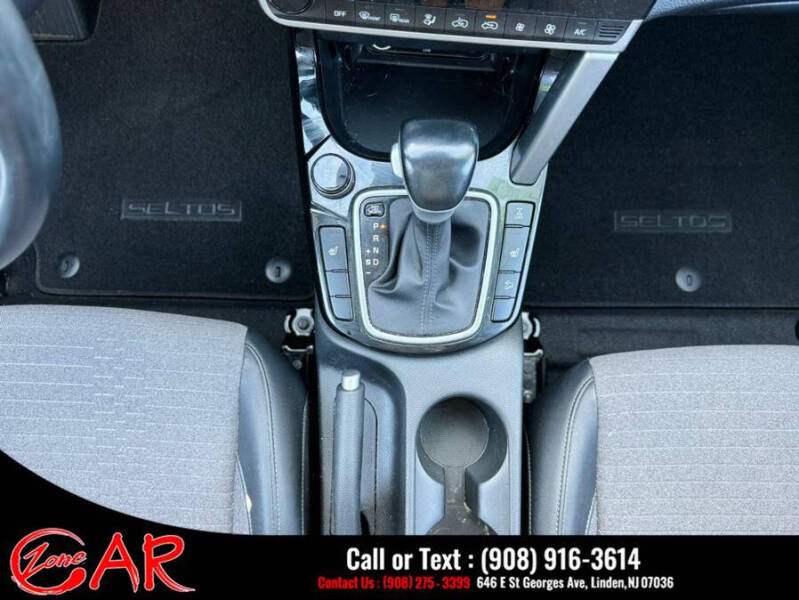 2022 Kia Seltos S