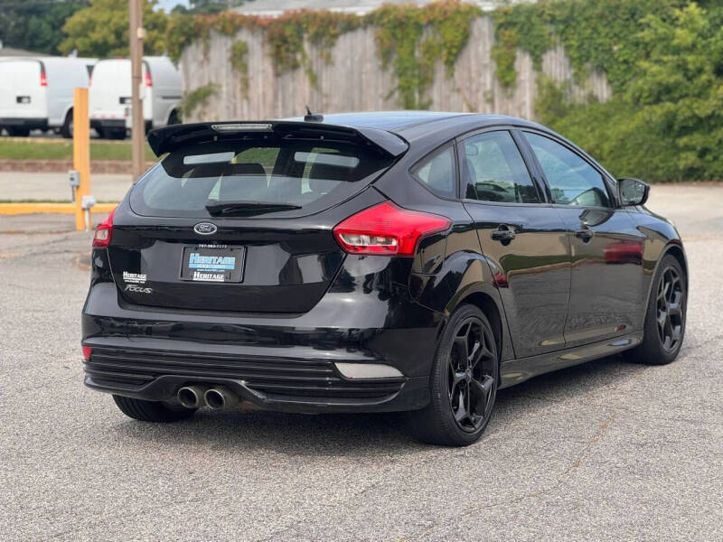 2017 Ford Focus ST