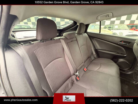 2016 Toyota Prius Two