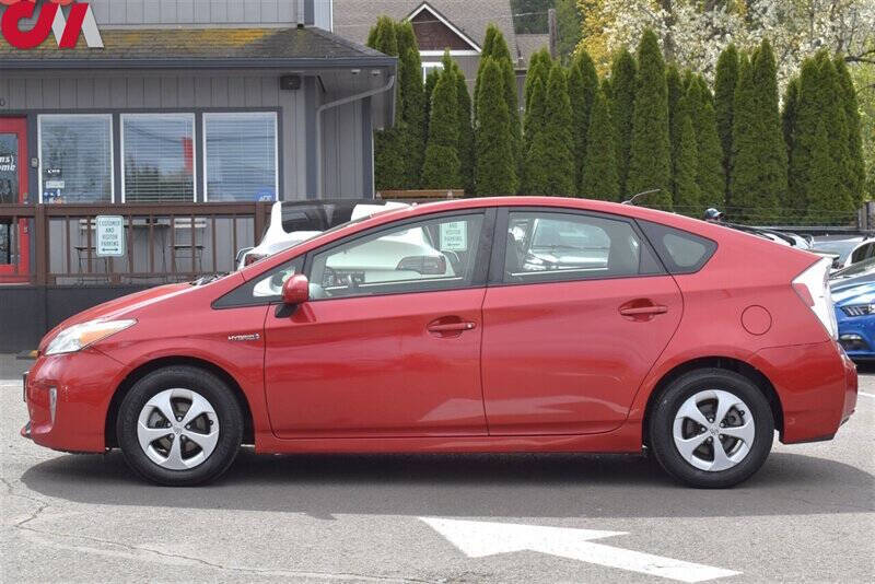 2014 Toyota Prius Two