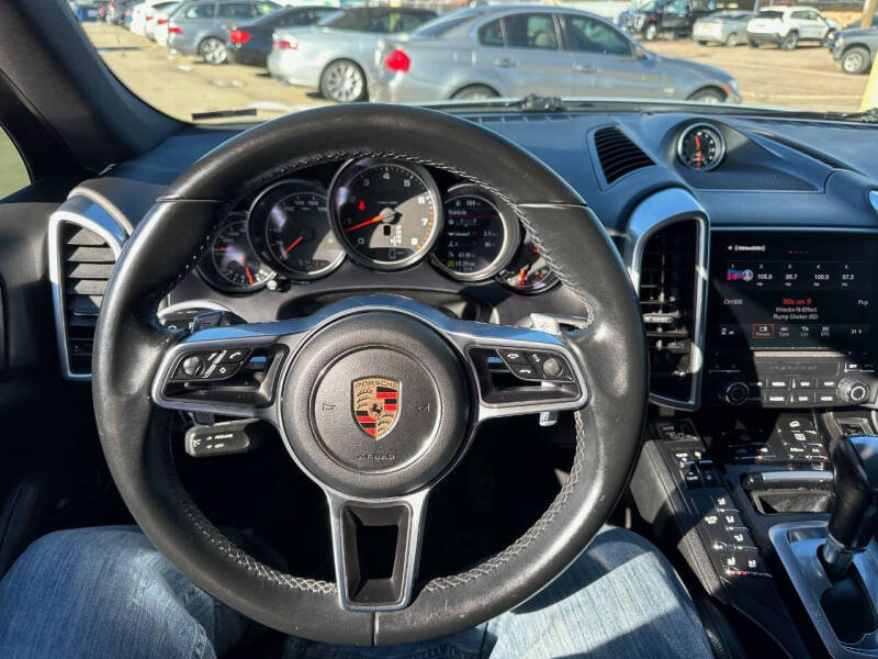 2017 Porsche Cayenne