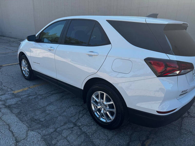 2022 Chevrolet Equinox LS