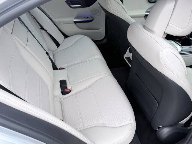 2022 Mercedes-Benz C-Class C 300