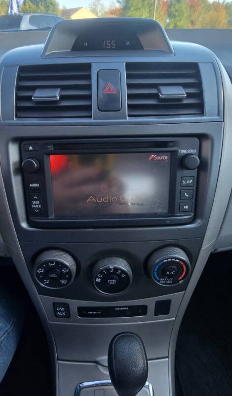 2013 Toyota Corolla LE