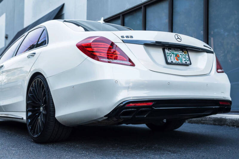 2017 Mercedes-Benz S-Class AMG S 63