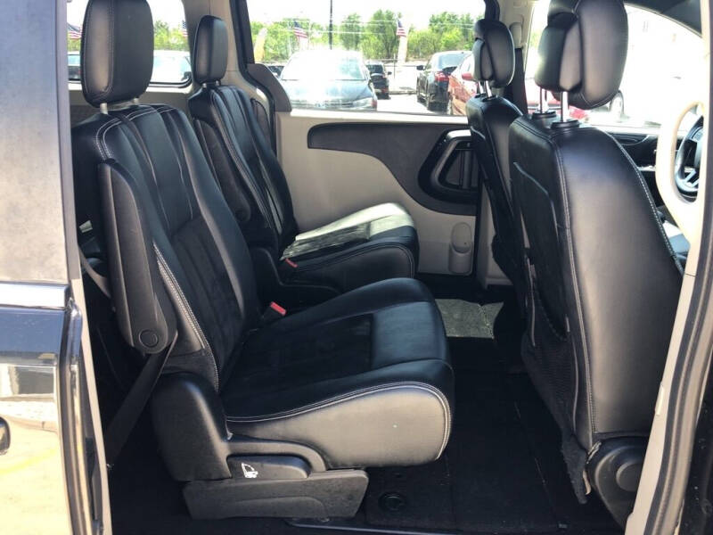 2016 Dodge Grand Caravan SXT