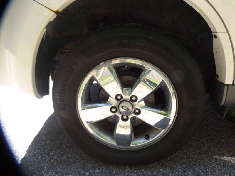 2009 Ford Escape XLT