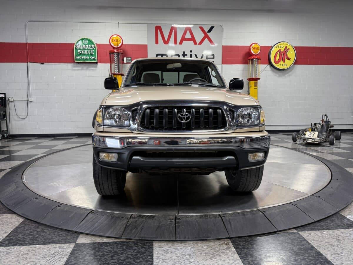 2002 Toyota Tacoma 4