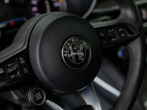 2022 Alfa Romeo Stelvio Ti