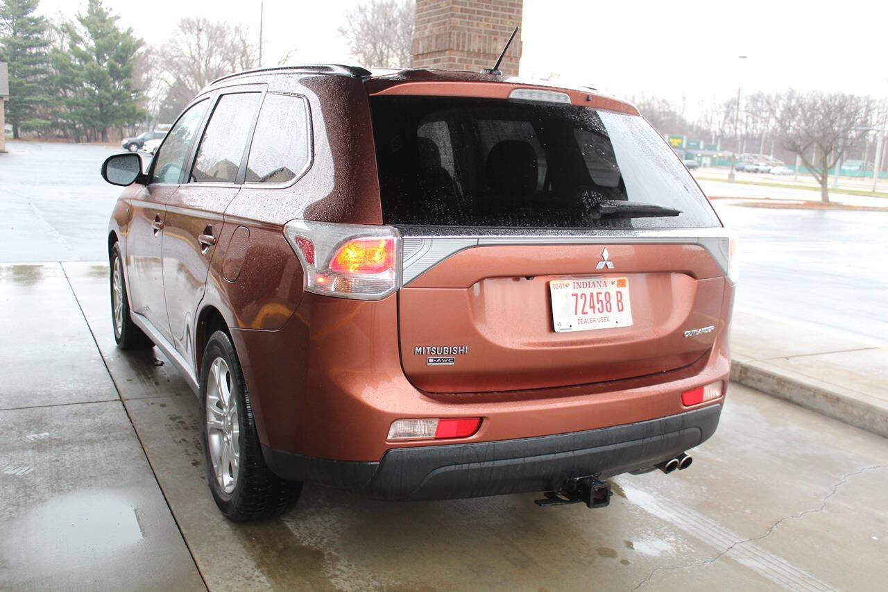 2014 Mitsubishi Outlander for sale at Auto Force USA in Elkhart, IN