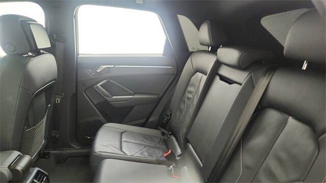 2023 Audi Q3 quattro S line Prem Plus 45 TFSI