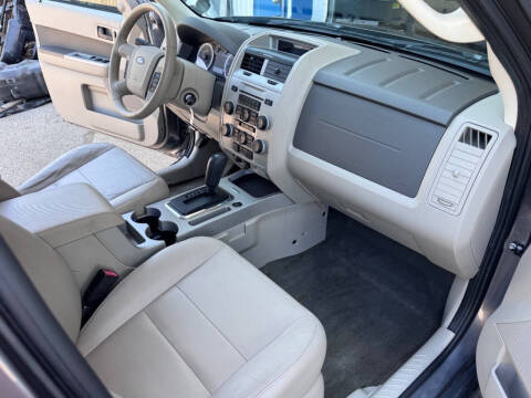 2009 Ford Escape XLT
