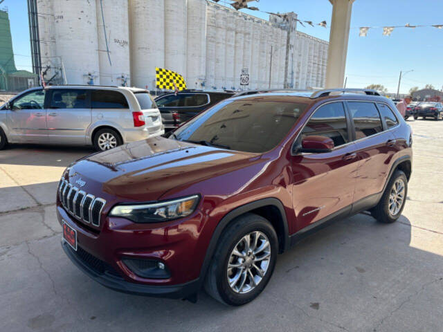 2019 Jeep Cherokee for sale at Kansas Auto Sales in Ulysses, KS