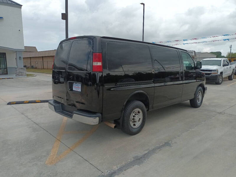 2017 Chevrolet Express 2500