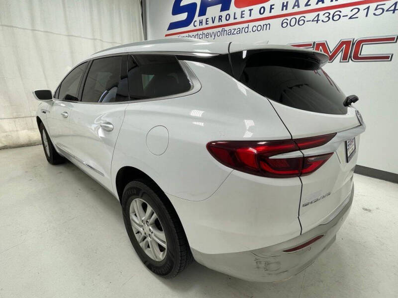 2020 Buick Enclave Essence