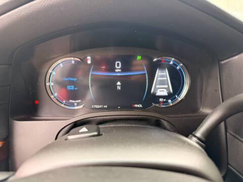 2018 Cadillac Escalade ESV Premium Luxury