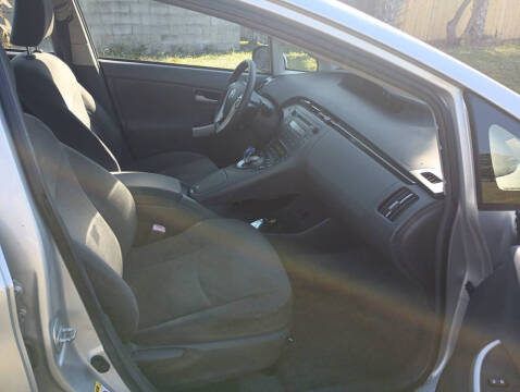 2011 Toyota Prius Two