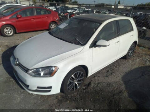 2017 Volkswagen Golf