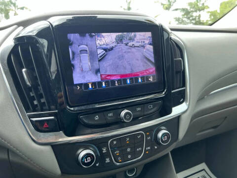 2021 Chevrolet Traverse LT Leather