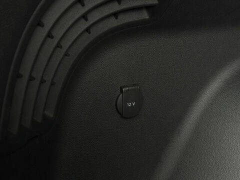 2025 Volkswagen Atlas Cross Sport SE 4Motion