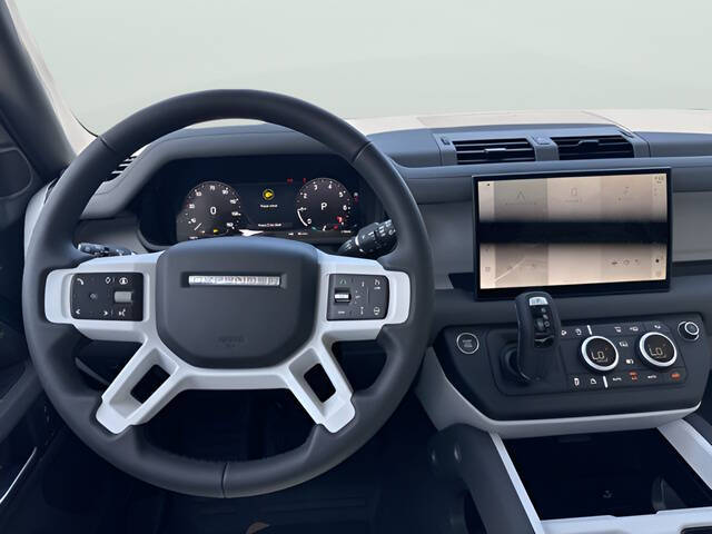 2025 Land Rover Defender 110 P300 S