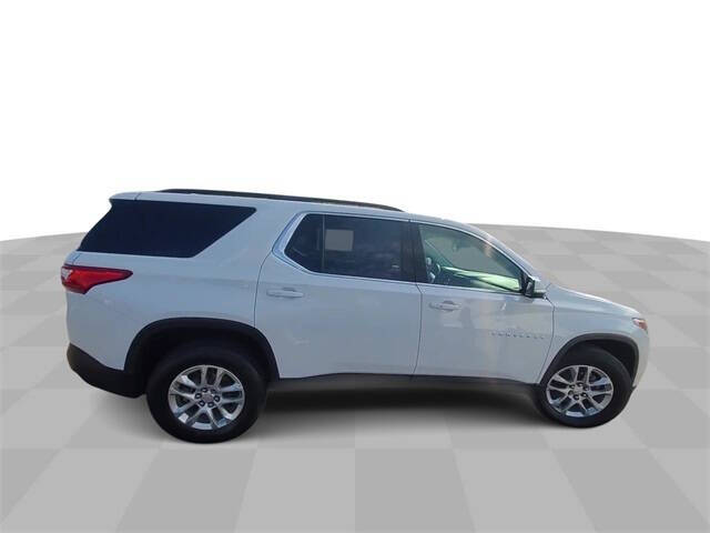 2021 Chevrolet Traverse for sale at Bowman Auto Center in Clarkston, MI