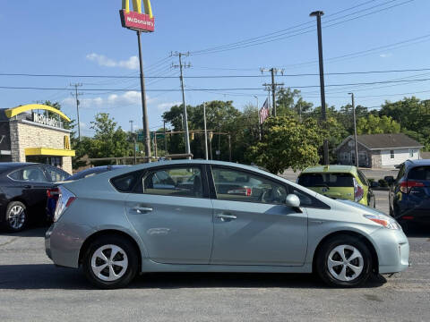 2014 Toyota Prius Three