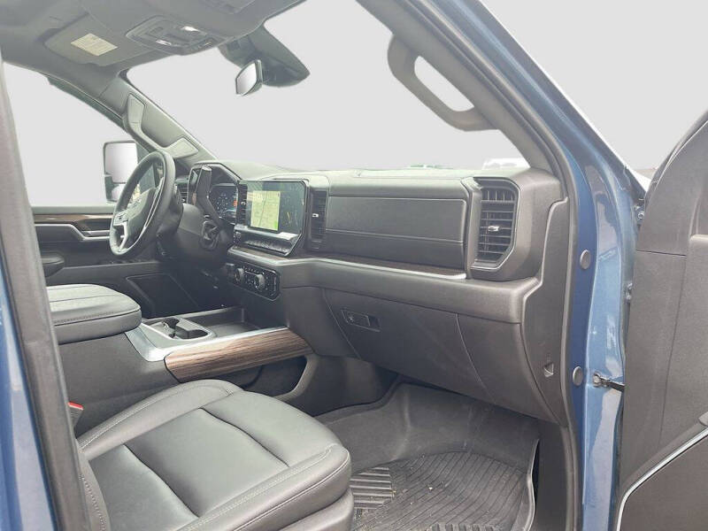 2025 Chevrolet Silverado 3500HD