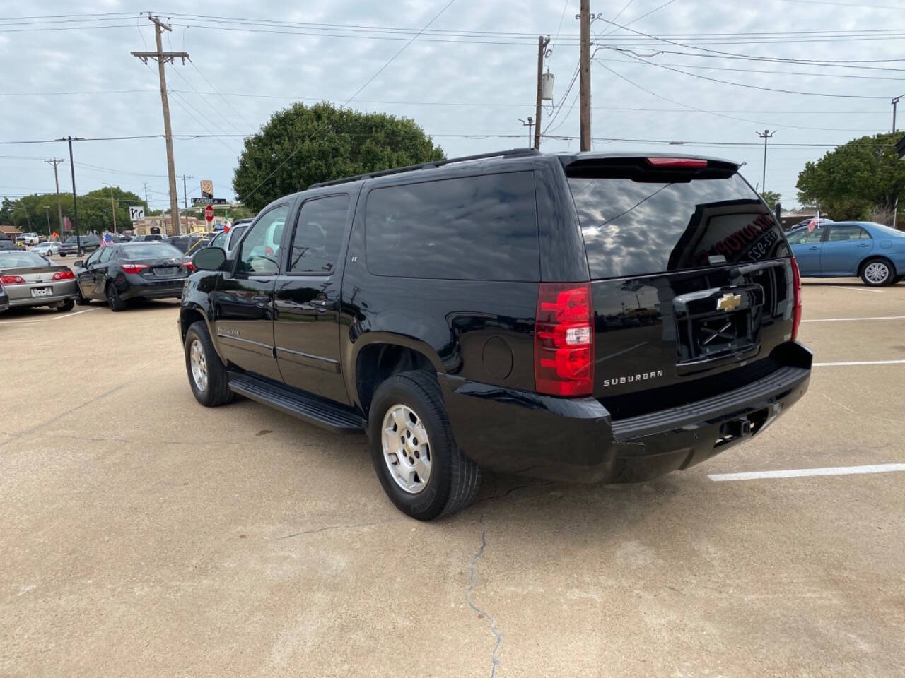 2007 Chevrolet Suburban for sale at NTX Autoplex in Garland, TX