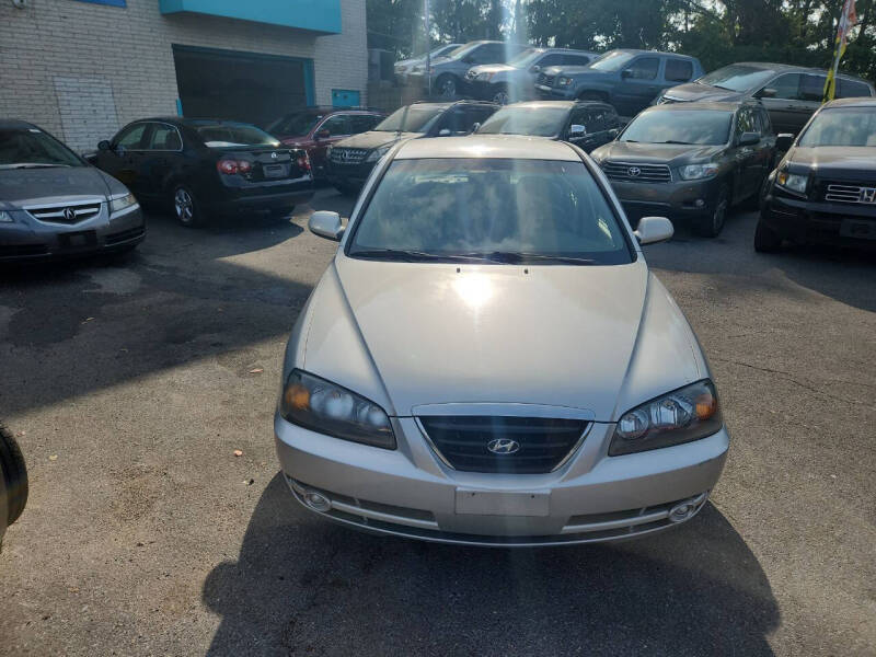 2005 Hyundai Elantra GLS photo 4