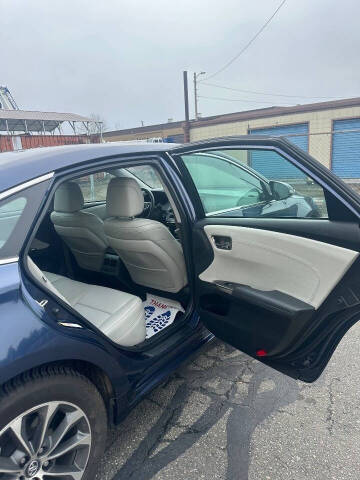 2018 Toyota Avalon Hybrid XLE Premium