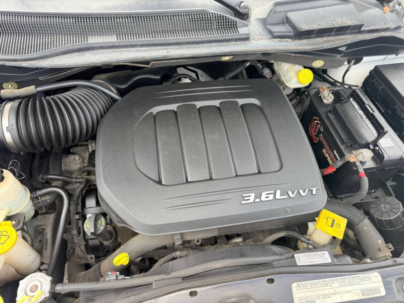 2012 RAM C/V