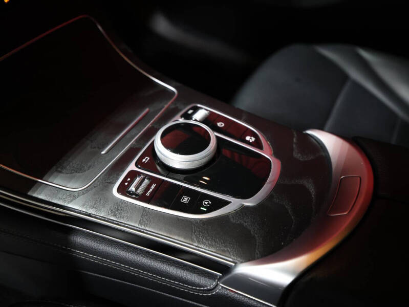 2018 Mercedes-Benz GLC GLC 300