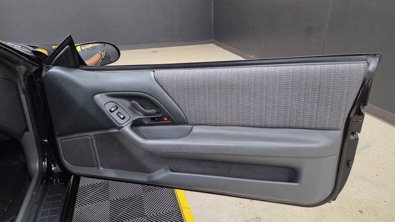 1999 Chevrolet Camaro