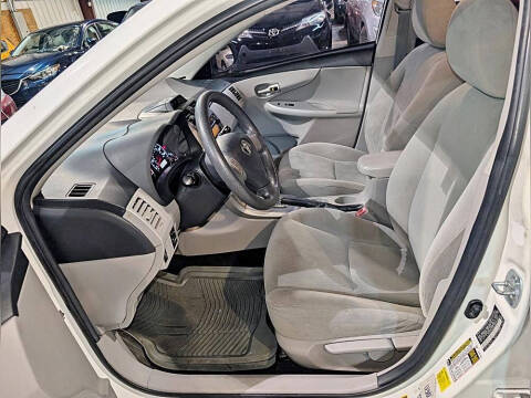 2012 Toyota Corolla LE