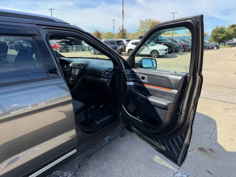 2018 Ford Explorer Platinum