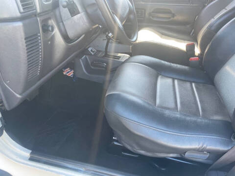 2000 Jeep Wrangler SE