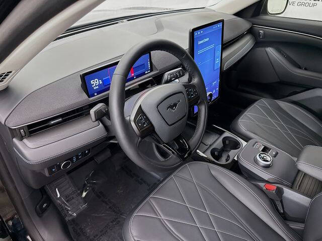 2024 Ford Mustang Mach-E Select