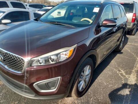 2016 Kia Sorento for sale at AFFORDABLE DISCOUNT AUTO in Humboldt TN